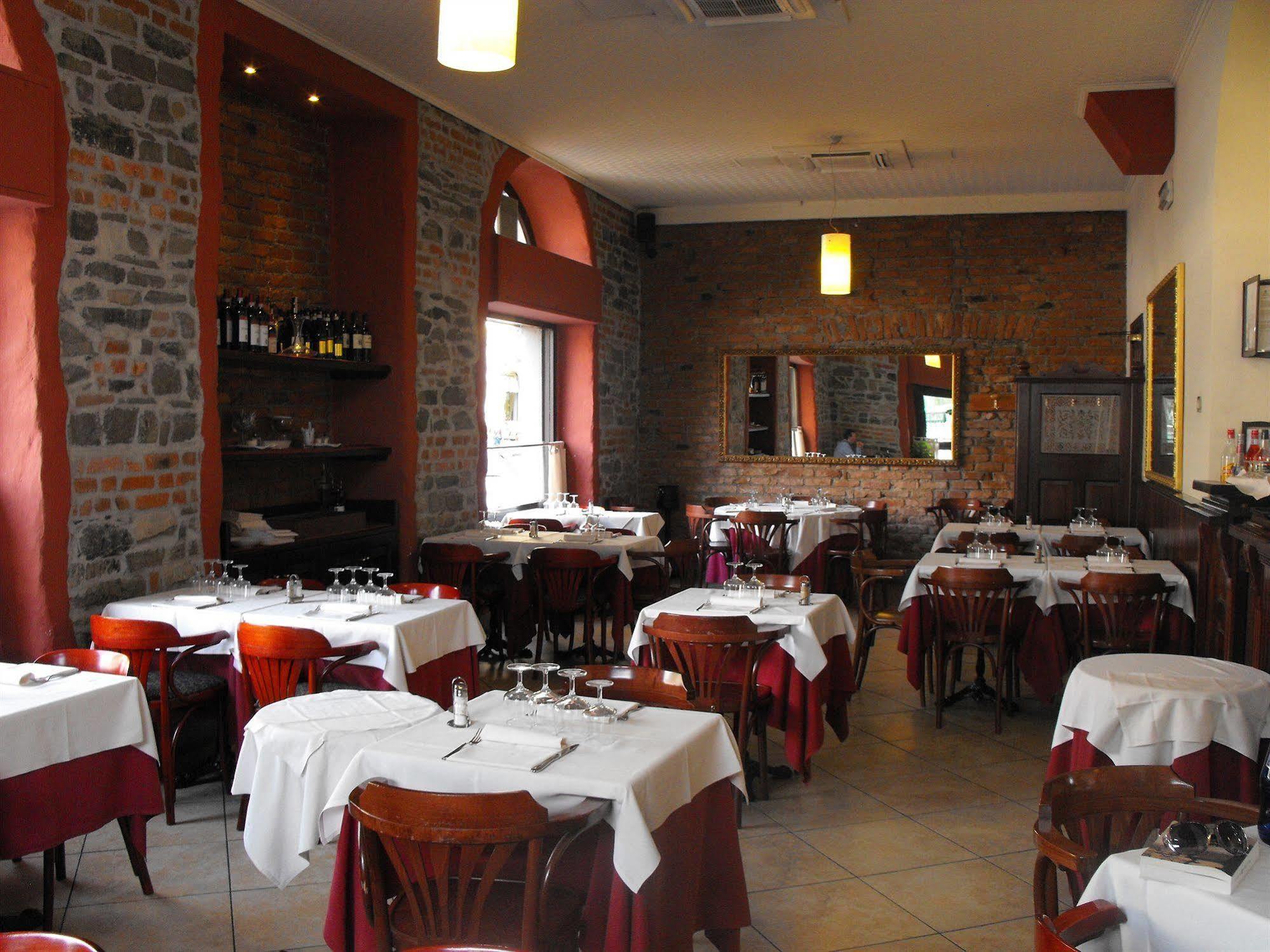 Il Vecchio Borgo Relais Hotel โกโม ภายนอก รูปภาพ